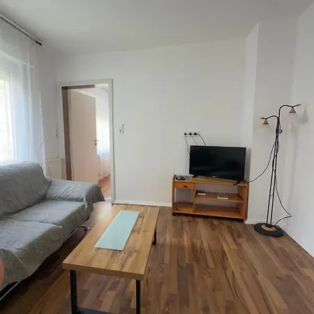 Zentral Apartamento *